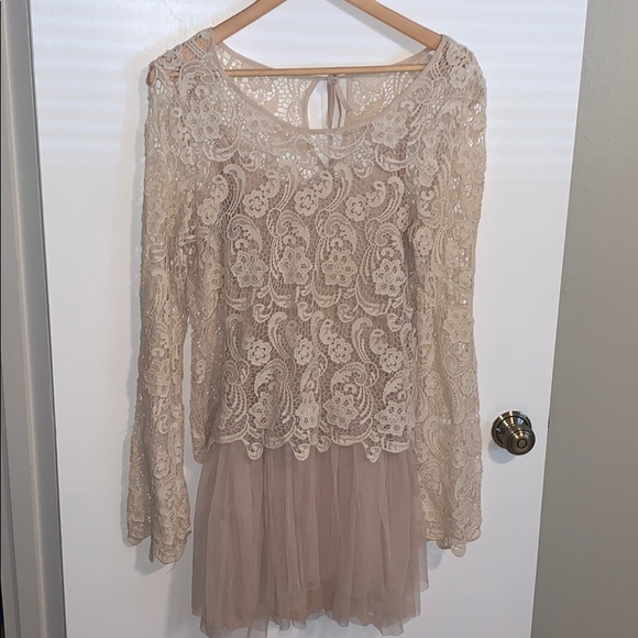 Cute boho dress with sweater - Picture 4 of 5